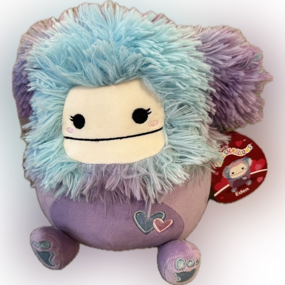 Nwt 💘 8” EDEN Purple BIGFOOT Yeti Valentines Day Hearts Squishmallows - Picture 1 of 6